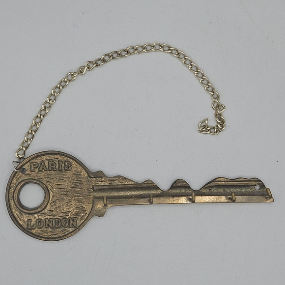 Vintage antique brass london paris 9" key shaped holder - Picture 1 of 12